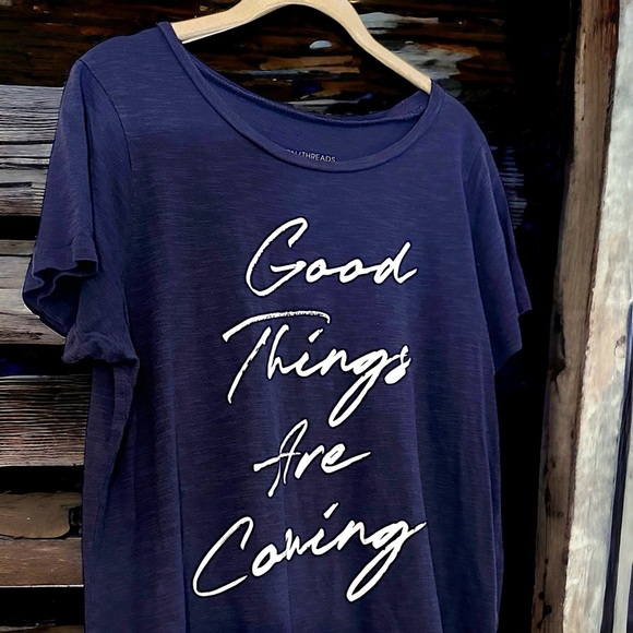 Navy Blue Shortsleeve Graphic Tee - Good Things Are Coming! Like New! Size L - Picture 7 of 7
